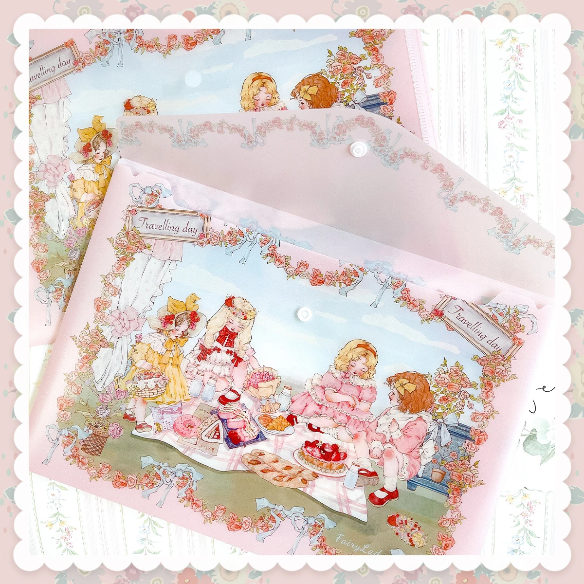 

1pc Cartoon Lolita Retro Rabbit Bear PVC File Folder Kawaii File Bag Document Holder Portable School Office Stationery Folder