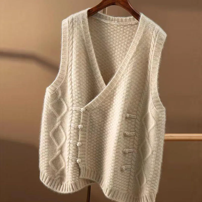 

Retro Simple Double Breasted Knit Cardigan Vest 2023 Autumn Winter Fashion Women Vest Casual Loose V-Neck Striped Sweater Vest