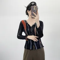 Chemise plissée imprimée à la mode pour femmes, manches longues, ample, haut décontracté, adapté à un usage quotidien, vacances, nouveaux vêtements de printemps 2026 4