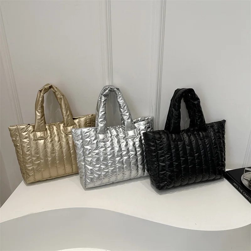 Large Capacity Quilted Tote Bag for Women Elegant Padded Solid Color Shoulder Bag for Vacation Casual Commuting Handbags