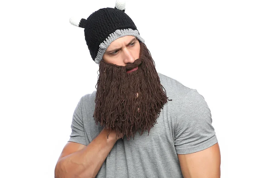 Hot Sale Men's Barbarian Vagabond Viking Beard Beanie Horn Hats Handmade Winter Warm Birthday Cool Gifts Funny Gag Halloween CaP