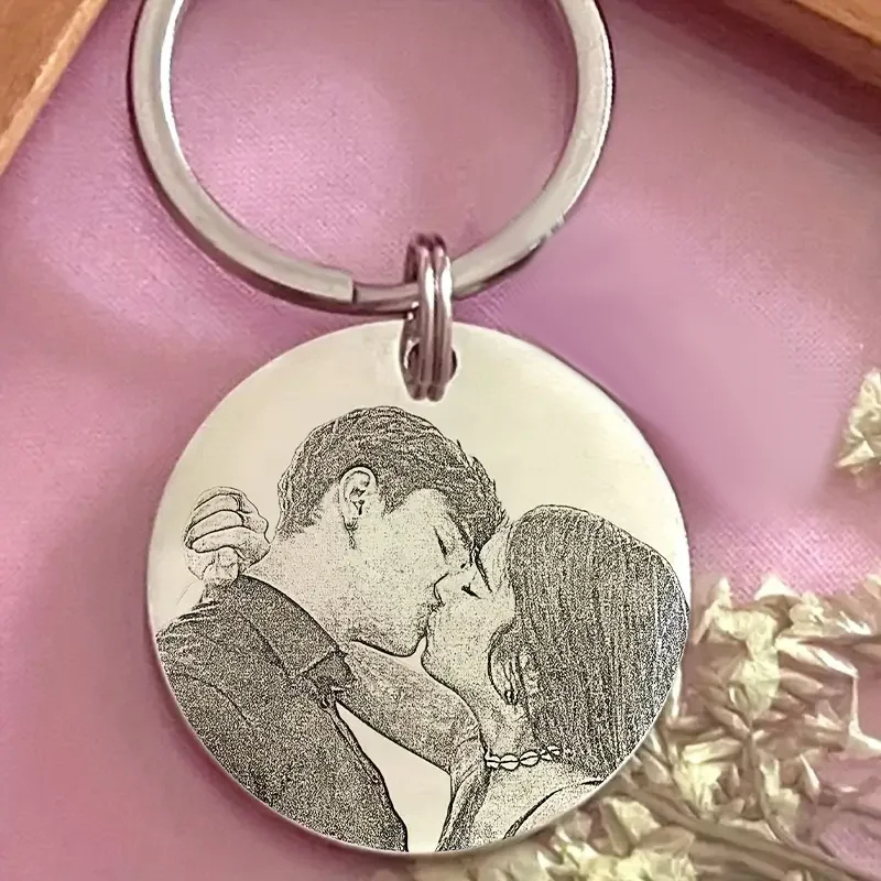 Custom Photo Keychain - Personalized Laser-Engraved Keepsake Gift for Men & Women,  Perfect for Couples or Parents Family gift