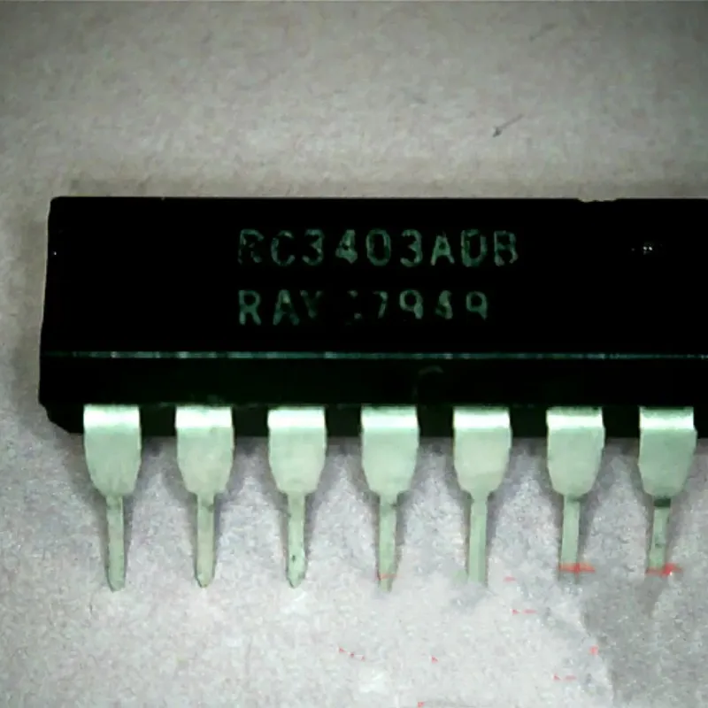 Lot De 5 Pièces RC3403ADB / RC3403A - Puce DIP-14 - Neuf - Pour électronique
