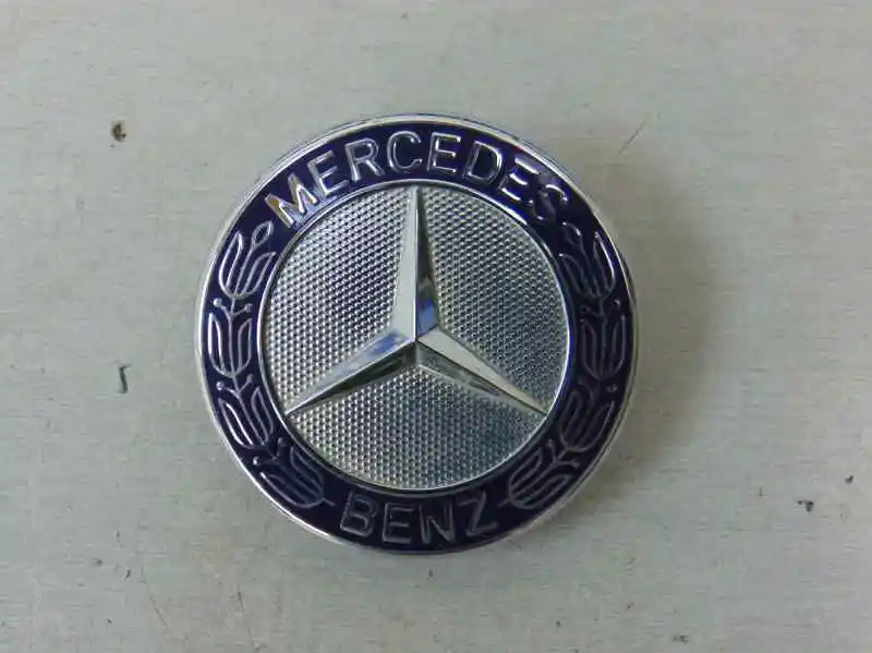 2048170616 передние молдинги совместимы с: Mercedes-benz Class C 220 Cdi (170 Cv) (б/у) |