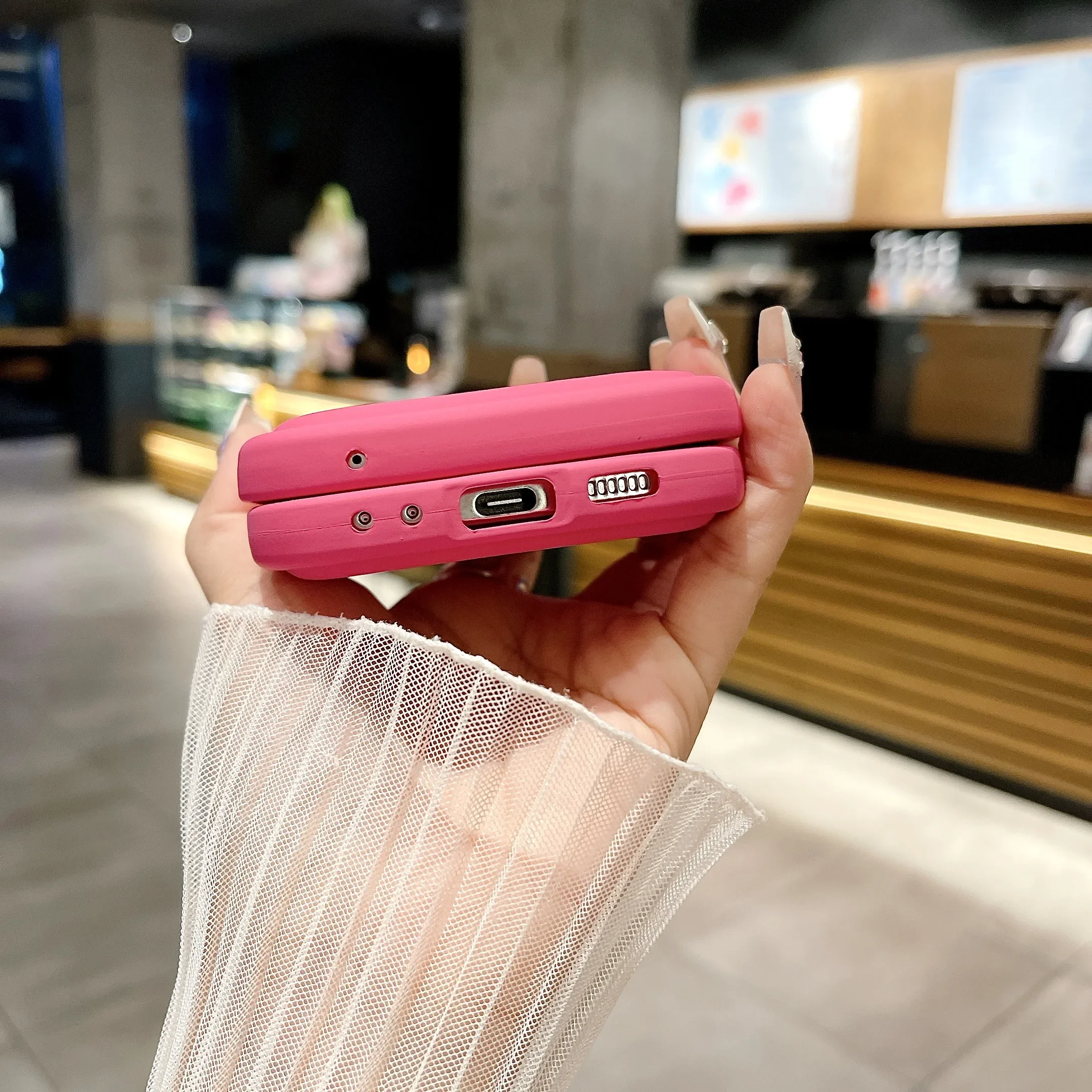 Big Wave Folding Case - Fashionable 2-Piece Protective Soft Cover