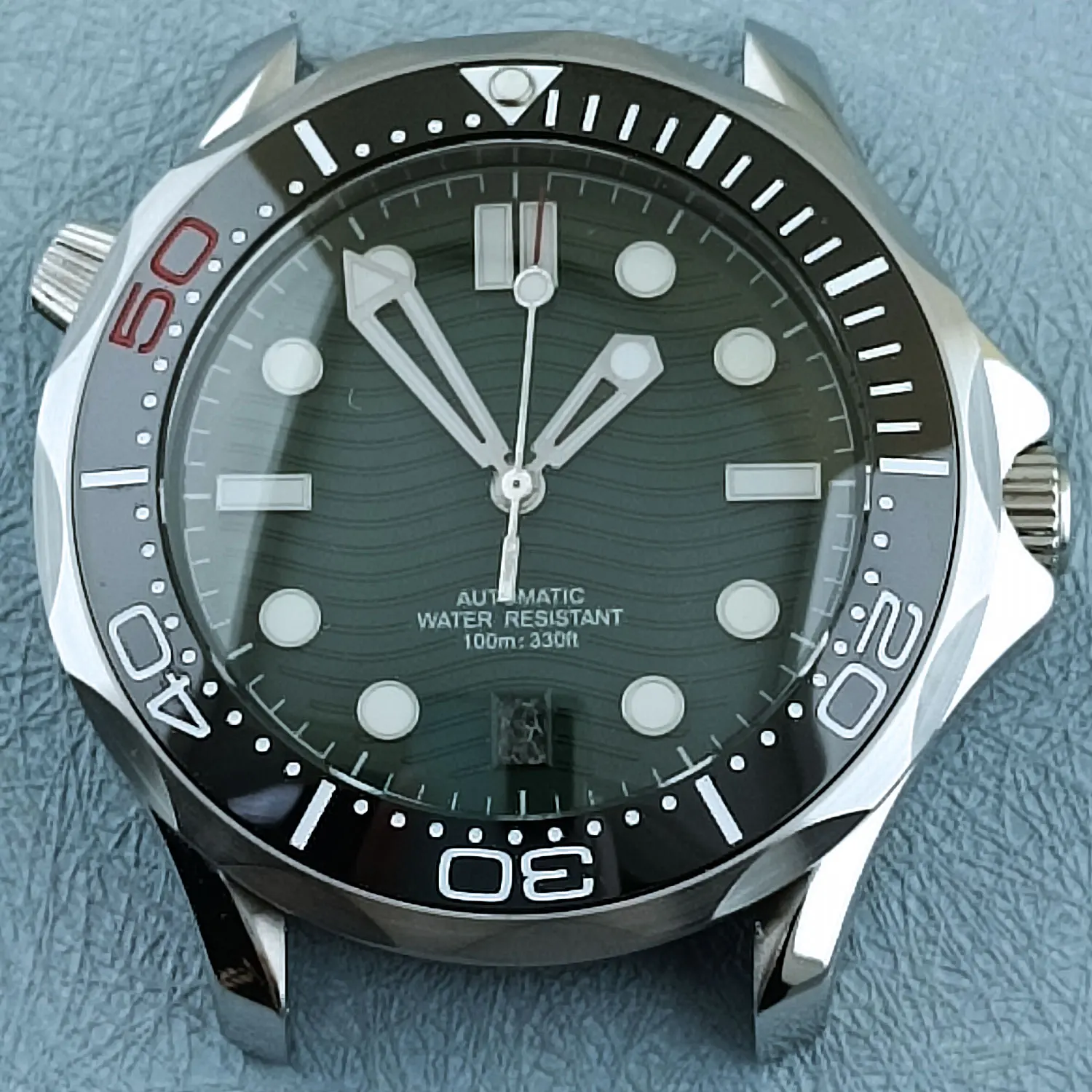 Stainless Steel Sapphire Diving Watch Case with Transparent Back and Waterproof Design