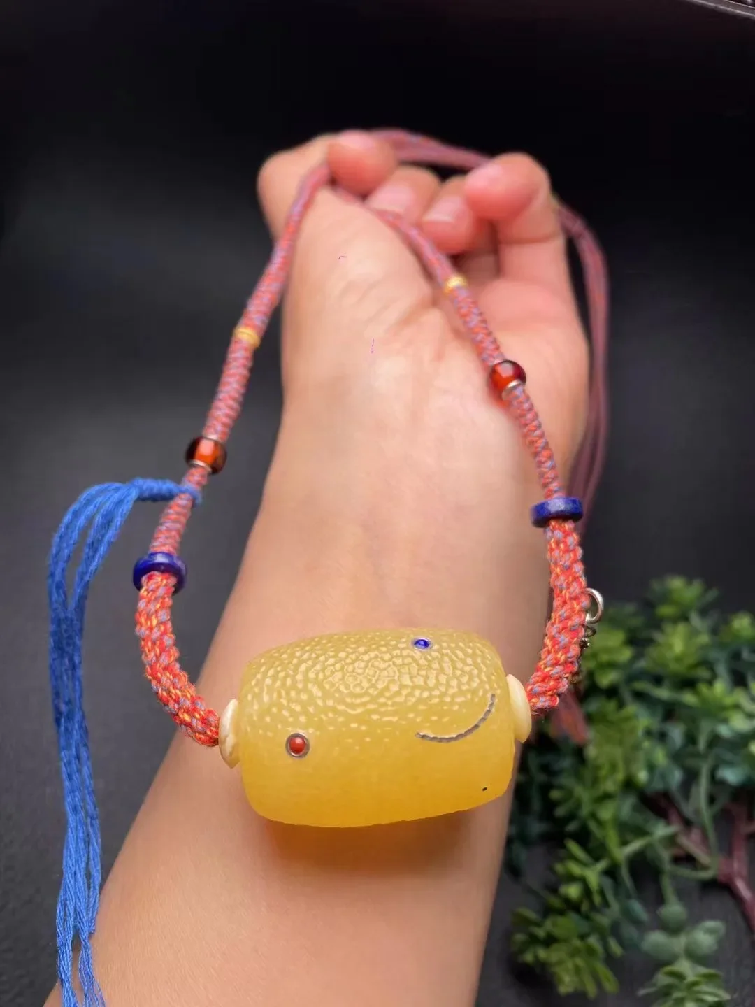 

Natural 100% real yellow amber Barrel bead jade Necklace Pendant Women Charms Amulet Gifts For Ladies luxury Good Luck Gift