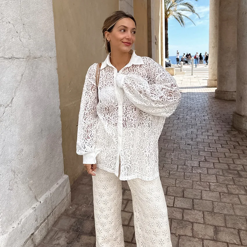 

Blouse Women 2023 Spring Summer New French White Lace Full Shirt Loose Hollow Out Simple Luxury Women Shirt