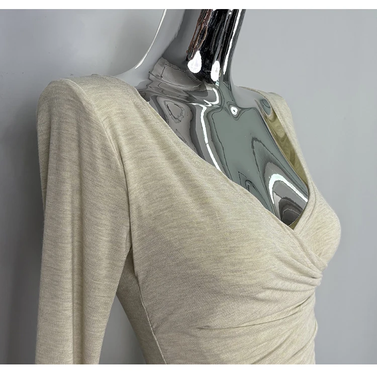 Koreanisches Slim-Fit Langarm-Damen-T-Shirt mit Sexy V-Ausschnitt, Tailliertem Schnitt, Einfarbigem Design, Trendiger Streetwear, Vielseitigem Plissee-Oberteil – Detail 17