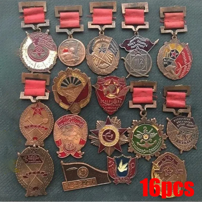 

16 шт., медали времен Второй мировой войны, Россия