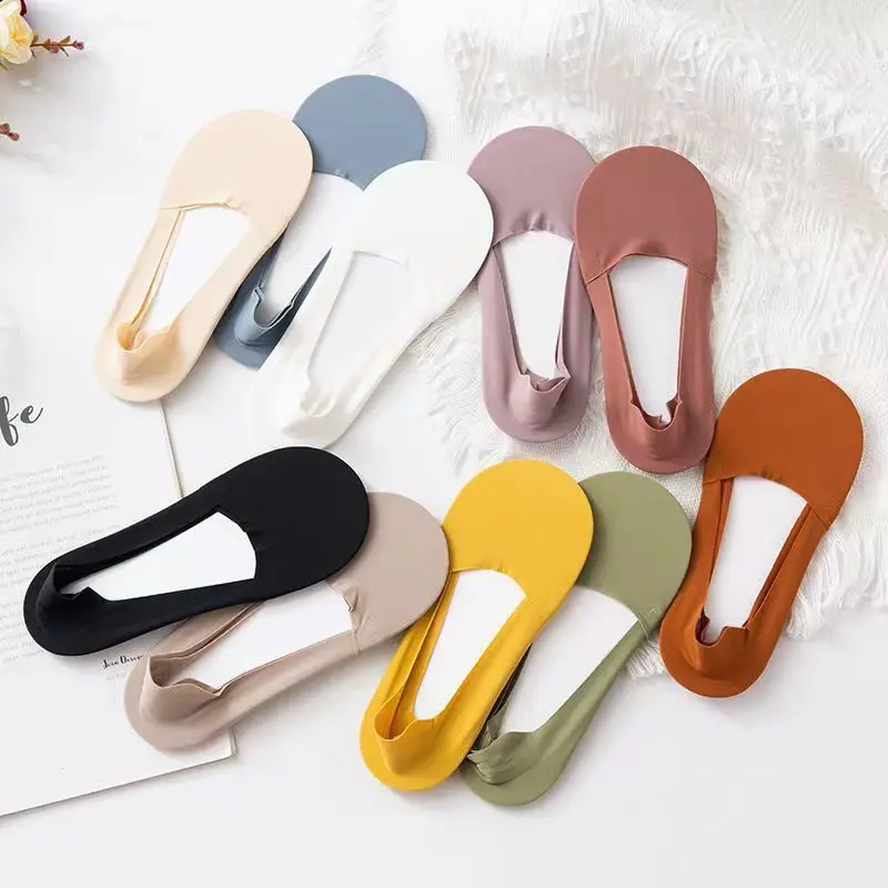 Woman Socks 4 Pairs Shallow Mouthed Invisible Ice Silk Boat Candy Colored Thin Breathable Silicone Non Slip Cotton