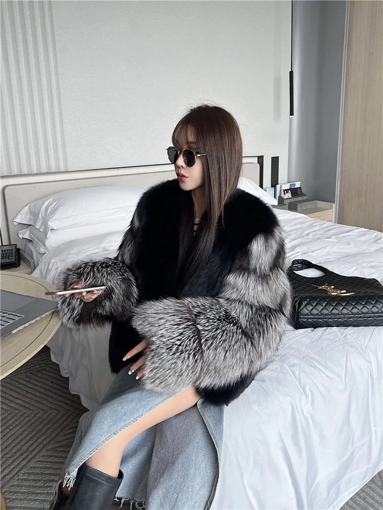 女性のための本物のシルバーフォックスファースリーブブラックのコート