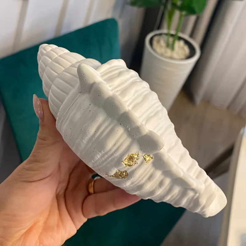 Silicone Mold 1pc Sea Shells Flowerpot For Epoxy Resin Gypsum and Concrete Home Decor and Storage Tray