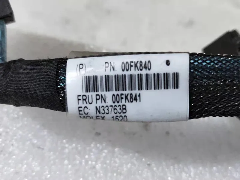 HDMI female connector 00FJ756 0FJ756 SAS Backplane 8x 2.5