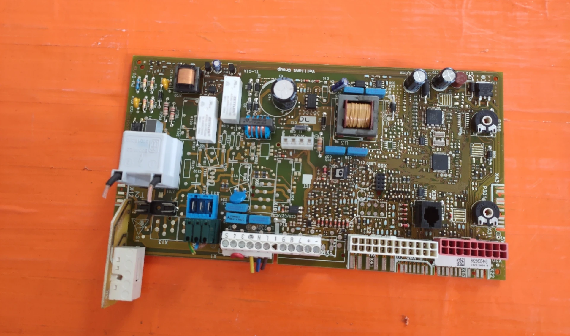 

1VAILLANT TC-AG1 0020035443 0020045430