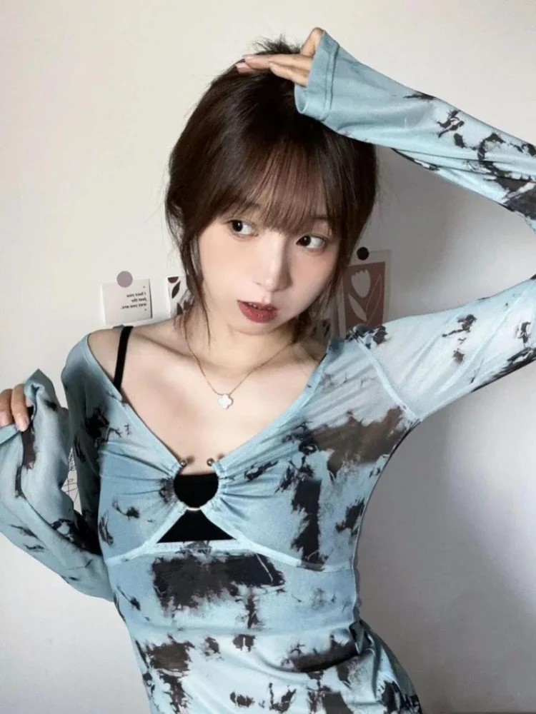 

Футболка Y2k женская с V-образным вырезом, шикарная Милая ажурная рубашка с длинным рукавом и принтом в японском стиле, летняя верхняя одежда с защитой от солнца