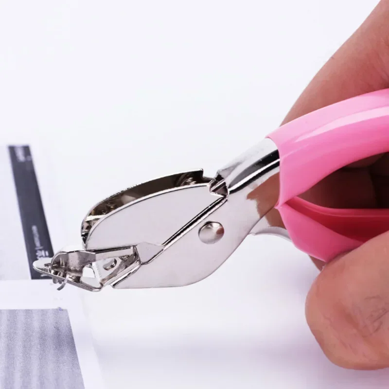 미니 전문 핸드헬드 풀아웃 추출기 스테이플러, 튼튼한 내구성, 편안한 금속 스테이플 리무버, 바인딩 도구