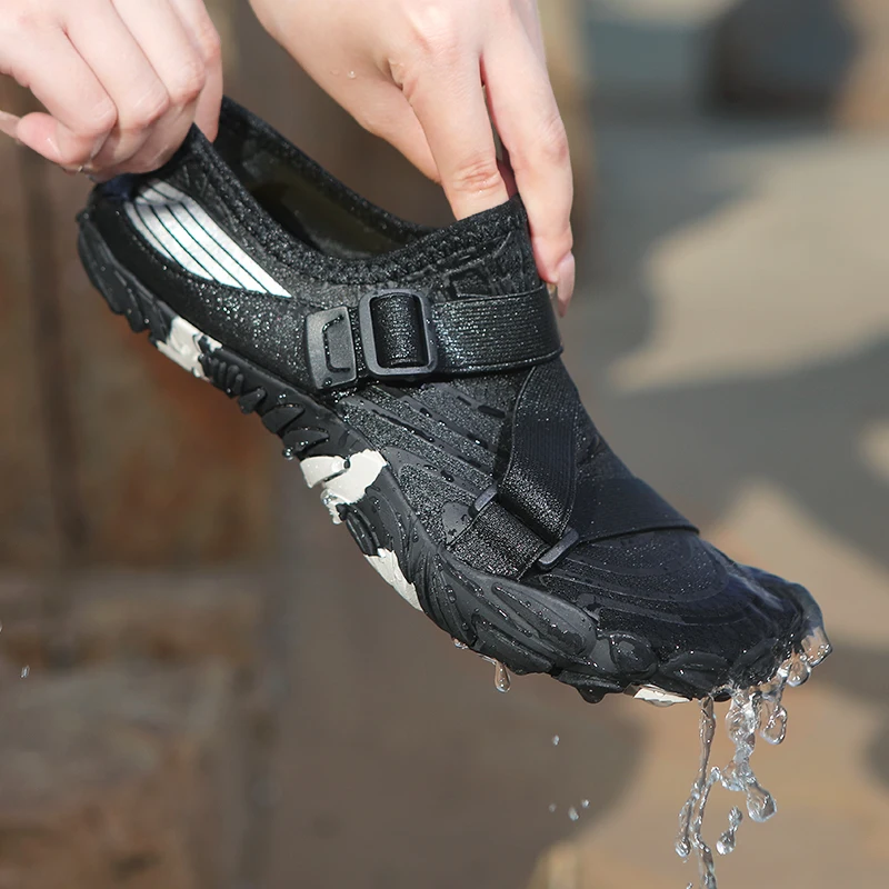 Large Size Unisex Aqua Shoes For Gym Beach