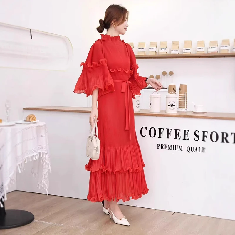 LANMREM Niche Ruffled Design Pleated Women's Dress 2025 New Temperament Patchwork Flare Sleeve Bandage Waist Dresses 2DB3777 - Image 4