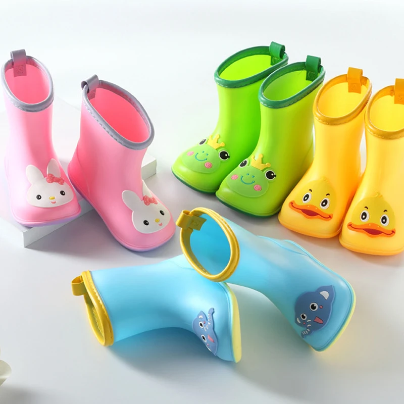 

New Cartoon Shoes For Rain PVC Rubber Boots Kids Baby Rainboots Children's Water Shoes Children Mid-Tube Rain Boots CSH788
