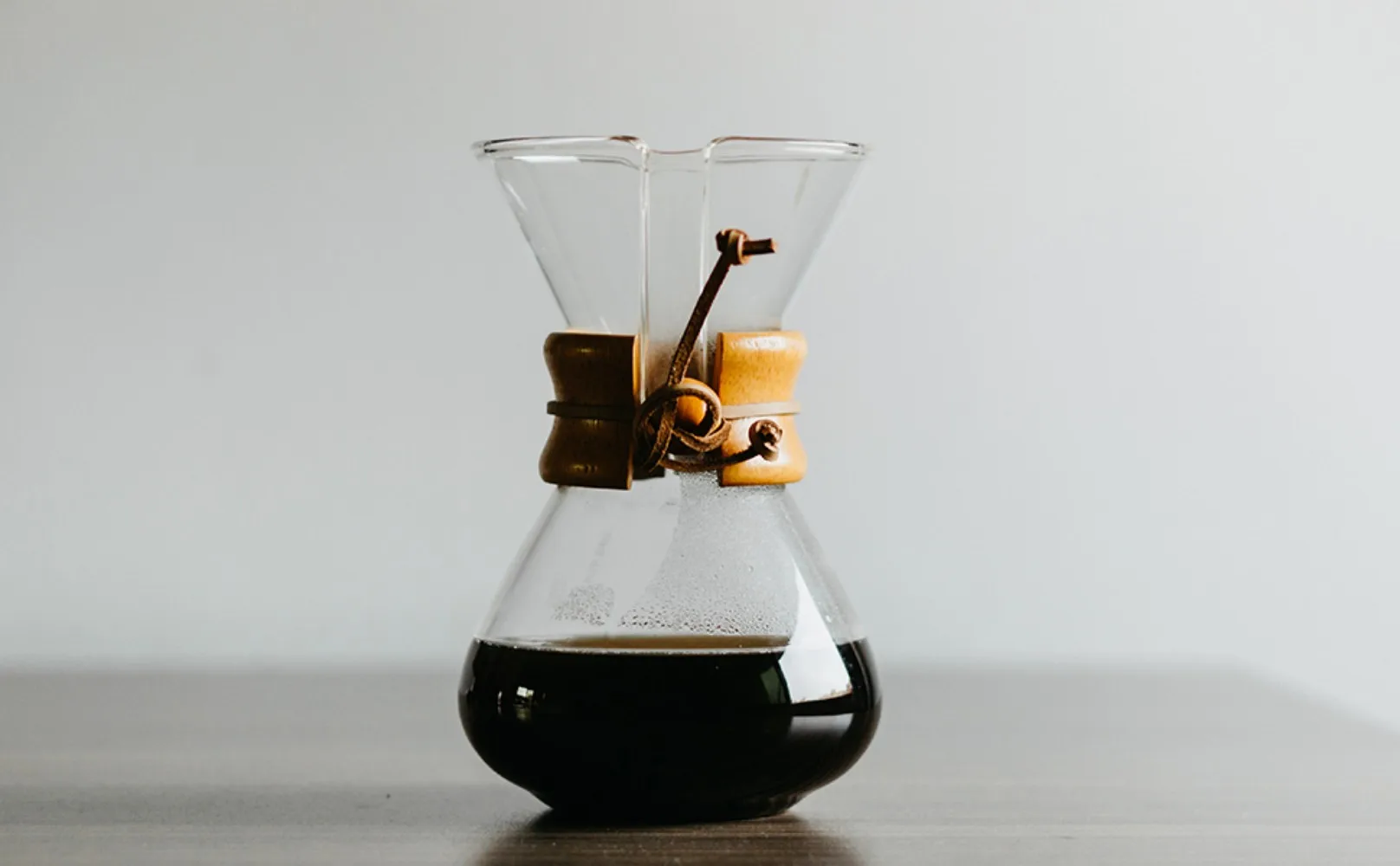 Caffettiera, caffettiera in vetro da 400 ml Caffettiera a goccia manuale Caffettiera in vetro con filtro in acciaio inossidabile e linea di scala sulla bottiglia