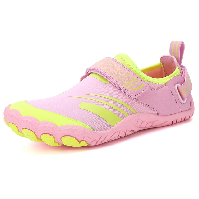 Unisex Swimming Water Shoes Men Barefoot Outdoor Beach Sandals Upstream Aqua Shoes Plus Size Nonslip River Sea Diving Sneakers A36-PINK
