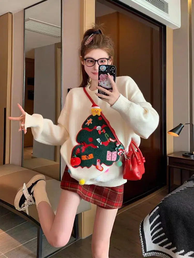 Suéter de punto con cuello redondo y decoración tridimensional suelto con árbol de Navidad nuevo y lindo de otoño e invierno