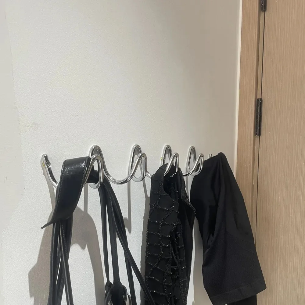 Minimalist Hooks Coat Rack Wall Hanging Behind Door Entryway Clothes Hat Hooks Electroplated Metal Ins Nordic Wave Design Hook