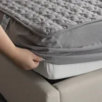 Washable Bed Cover Queen King Size Breathable Solid Color Mattress Cover Embossed Quilted Thicken Anti-mite Mattress Protector 1