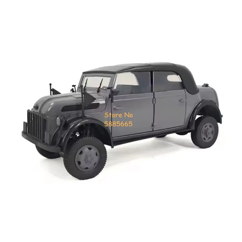 1/18 4WD 2To1 Combat Command Vehicle RC Truck Car Toy 2.4G All Terrain Off Road LED Lighting Sound Smoking Remote Control Truck 3