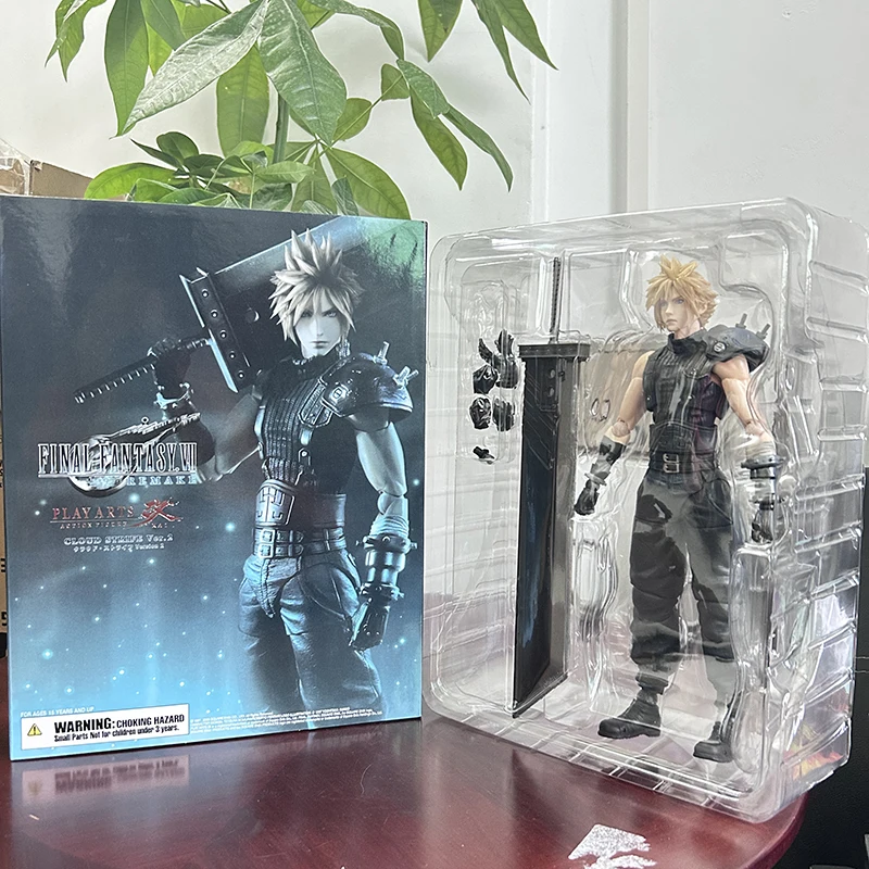 thumbnail image 1 of Play Arts-figura de acción de Final Fantasy 7 VII, Sephiroth Cloud Strife, Tifa Lockhart, juguetes Remake, muñeca móvil articulada de 25CM, presente, 1 of 5