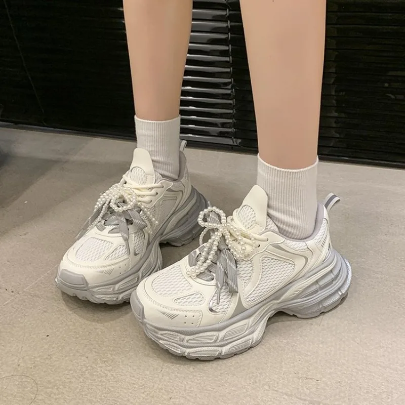 Breathable Women's Vulcanized Trainers With Front Lace-up Design_voghion.com