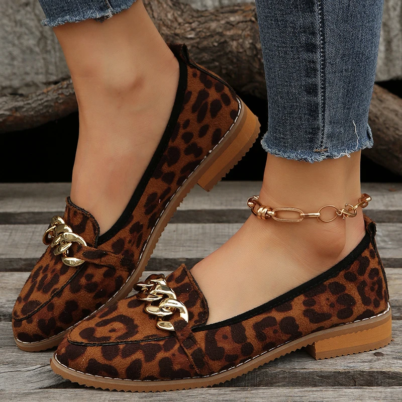 

Spring 2023 New Leopard Pattern Fashion Round Toe Flat Shoes Chain Soft Sole Sports Casual Shoes Large 43