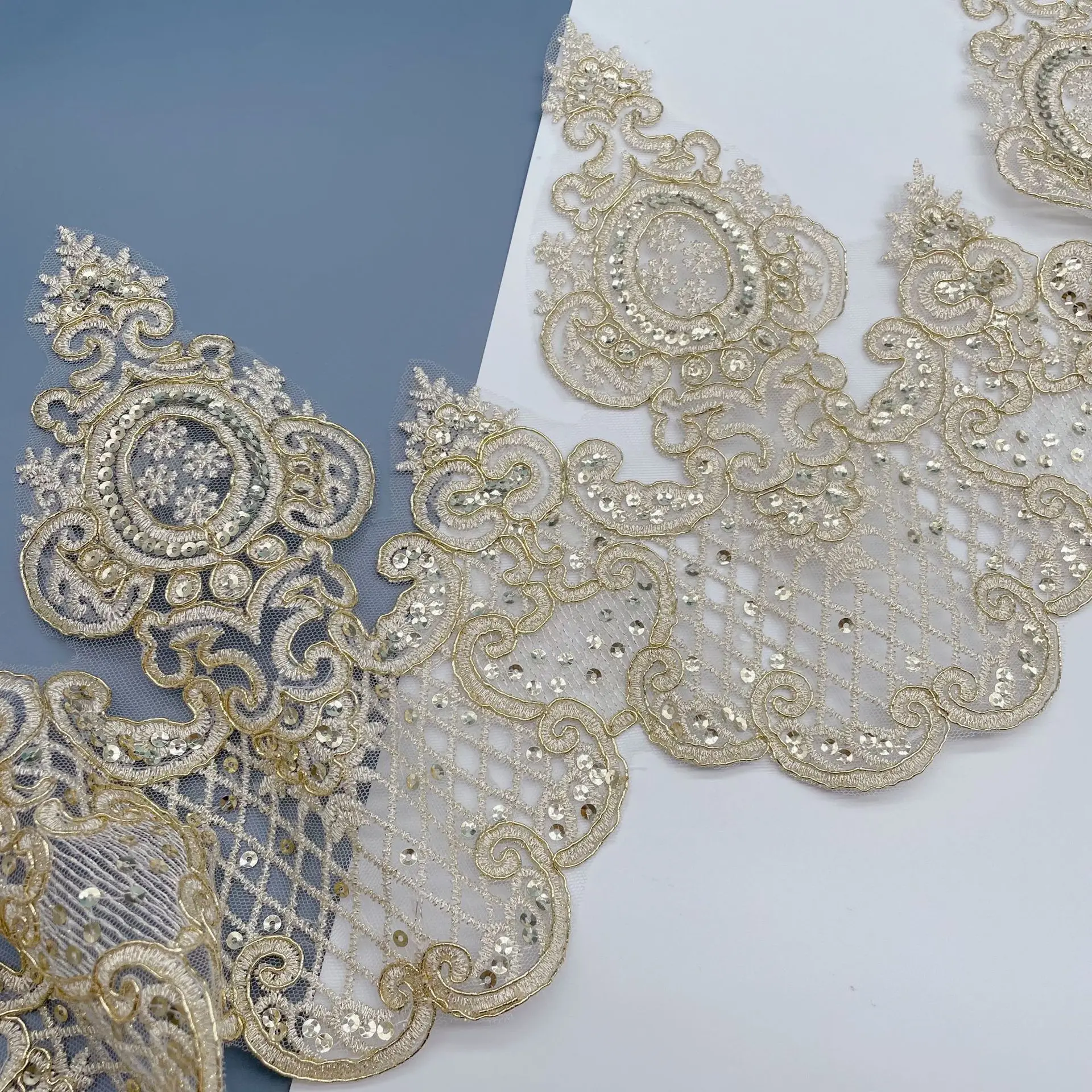 1 야드 24cm 와이드 골드 화이트 스레드 코딩 레이스 자수 레이스 드레스 홈 섬유 스팽글 트리밍 댄스 의류 DIY Materail