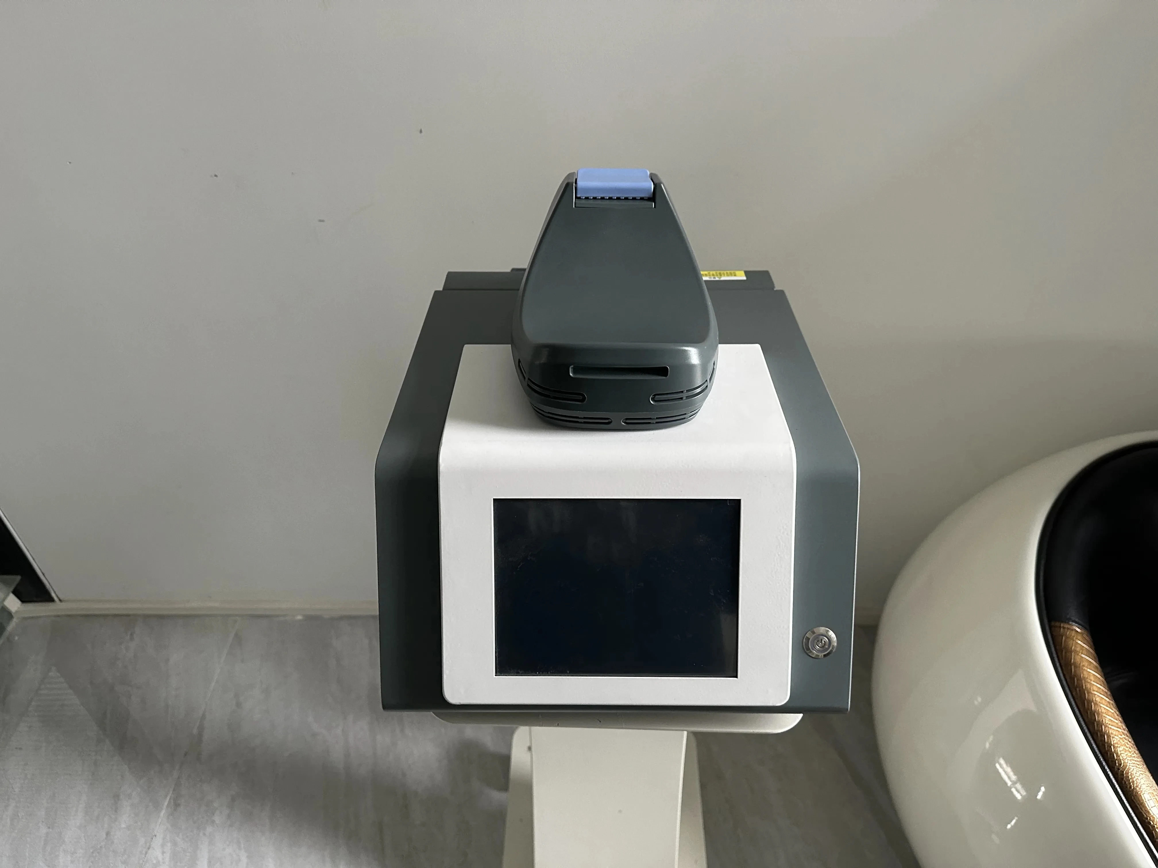 

Emszero Machines 14 6500w Portable NEO Body Slimming Nova Rf Mini Muscle EMS Sculpting Electromagnetic Stimulate Hiemt Pro