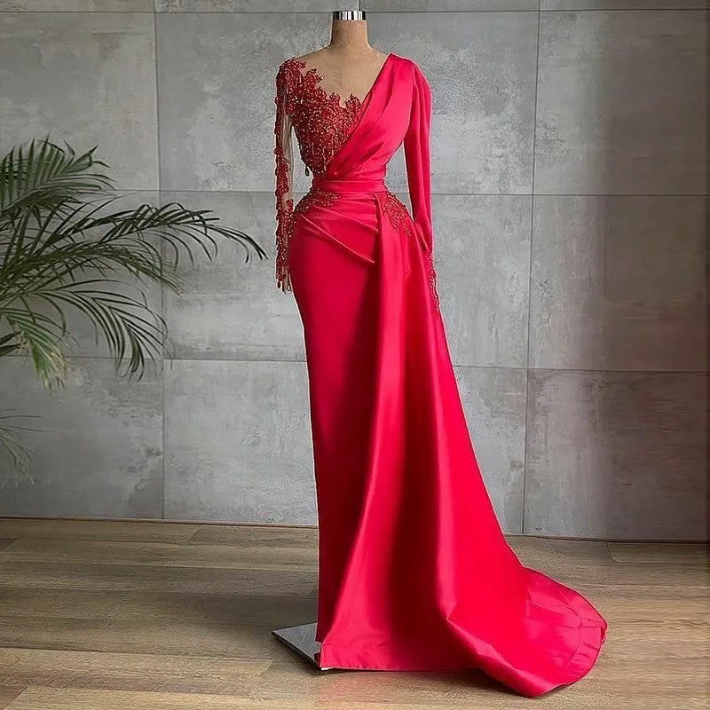 

Saudi Arabia Vintage Beads Red Satin V-Neck Mermaid Prom Dresses Dubai Women Long Sleeves Pleats Lace Party Gown Evening Dresses