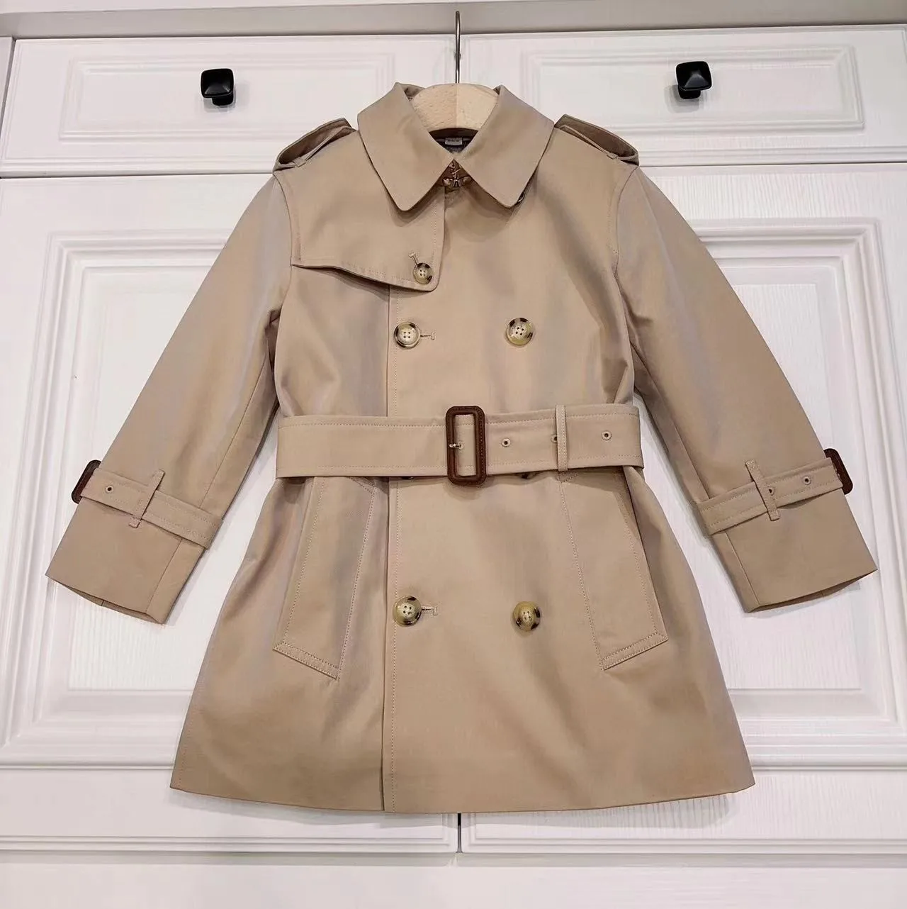 

2023 Autumn High Quality Tops Khaki Girls Boys Striped Coat Kids Clothes 4 6 8 10 12 14 Years