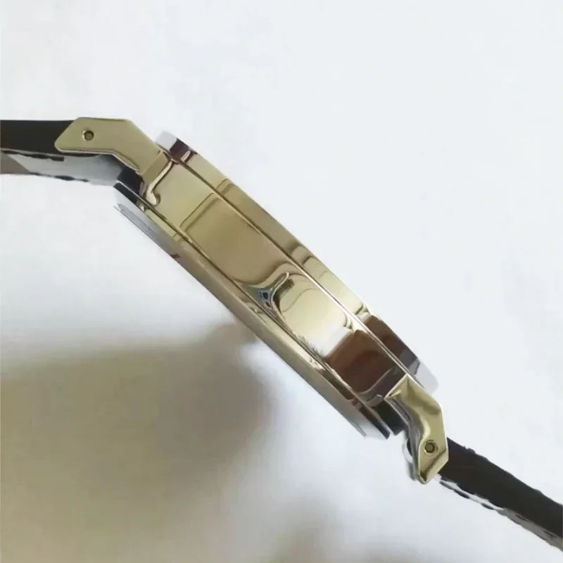 Рисунок 3 - Механические часы NOMOS серия TANGENTE