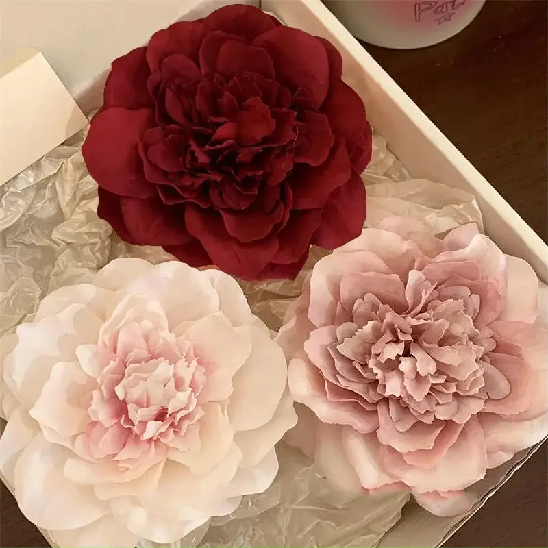 Grosse fleur rose violette pince clip cheveux et broche coiffure rétro pinup