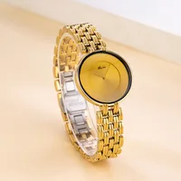 UTHAI Women Watch Light Luxury Brand Business Simple Retro Female Metal Bracelet Waterproof Ladies Fashion Quartz Clock Watches 2