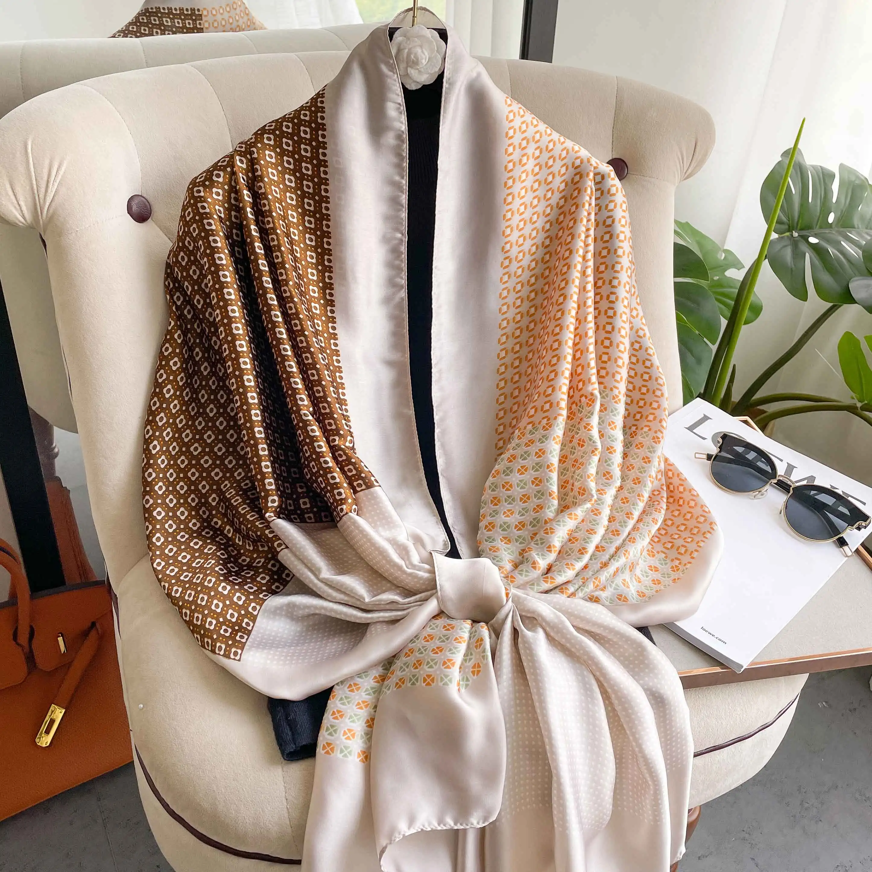 Luxury Design 180X90CM Shawls 2024 Beach Women Square Scarves Popular The Four Seasons Bandanna Sunscreen New Style Silk Scarf