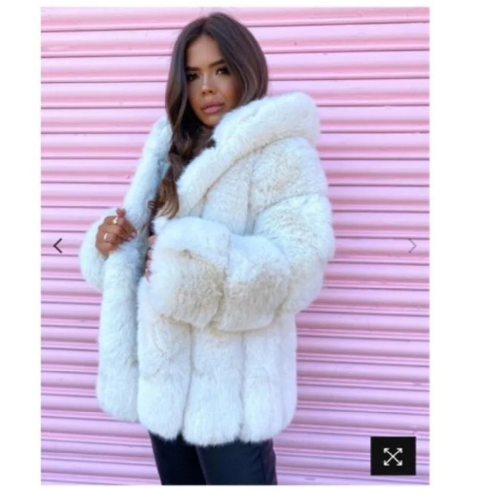 S-5XL Winter Warm Plush Coat Women Striped Faux Fox Fur Collar Cardigan Outstreet Wear Thick Long Sleeves Jacket With Hooded