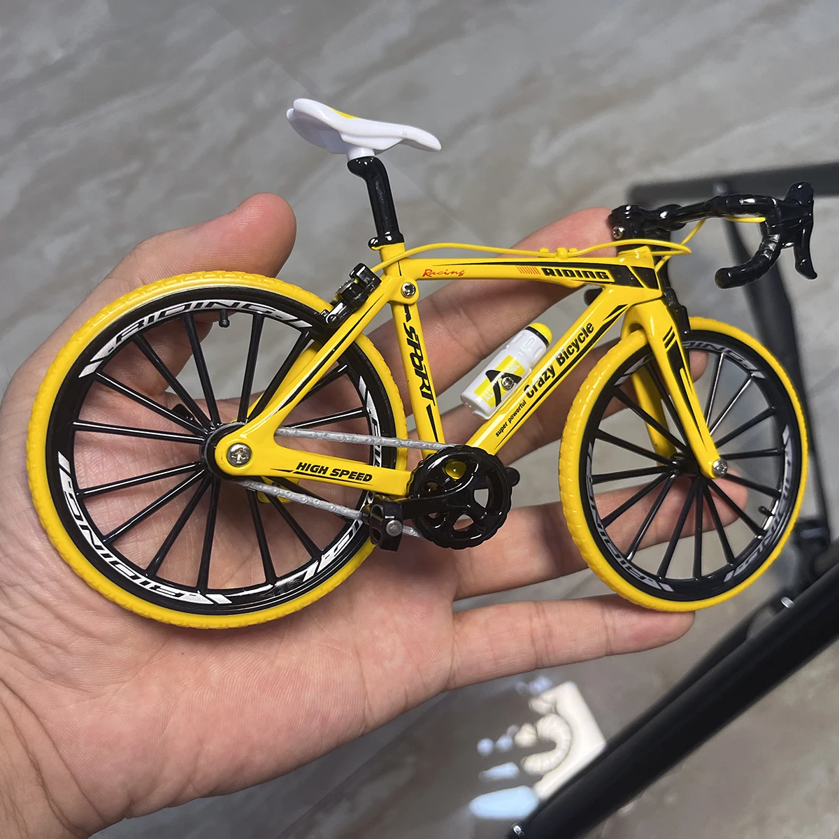 1:10 Mini Finger Mountain Alloy Bicycle Diecast Yellow Model Metal