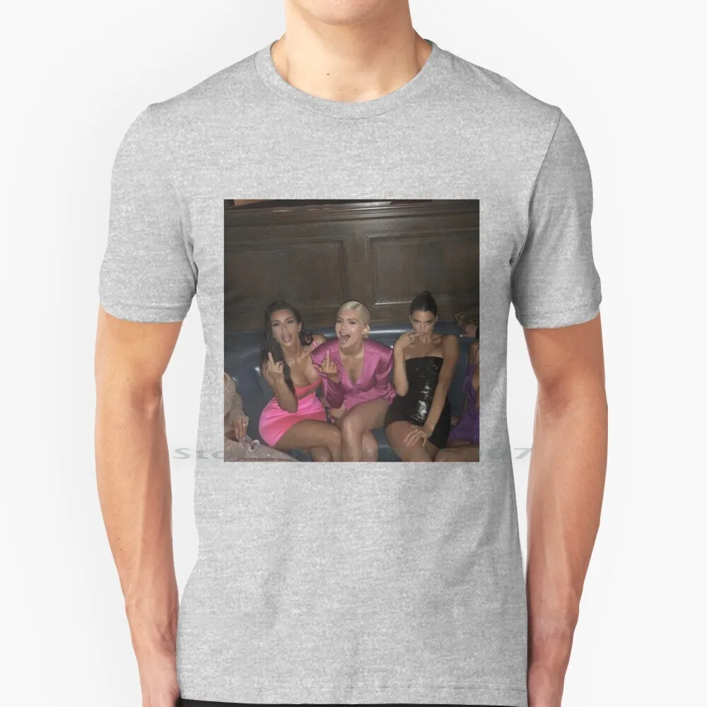 Maglietta Di Compleanno 100% Cotone Kylie Funny Cool New Kardashian Kim Kendall Jenner Big Size 6Xl Tee Gift Fashion