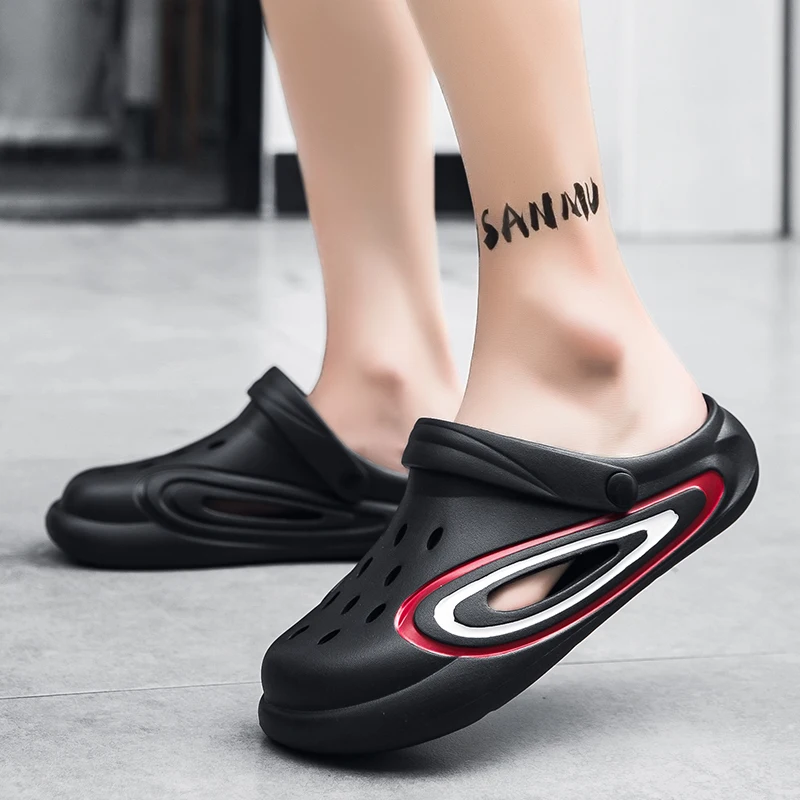 

Men's Platform Slippers Summer Male Beach Shoes Fashion Breathable Closed Toe Clogs Shoes for Men EVA Soft Sole Men Slides Shoes
