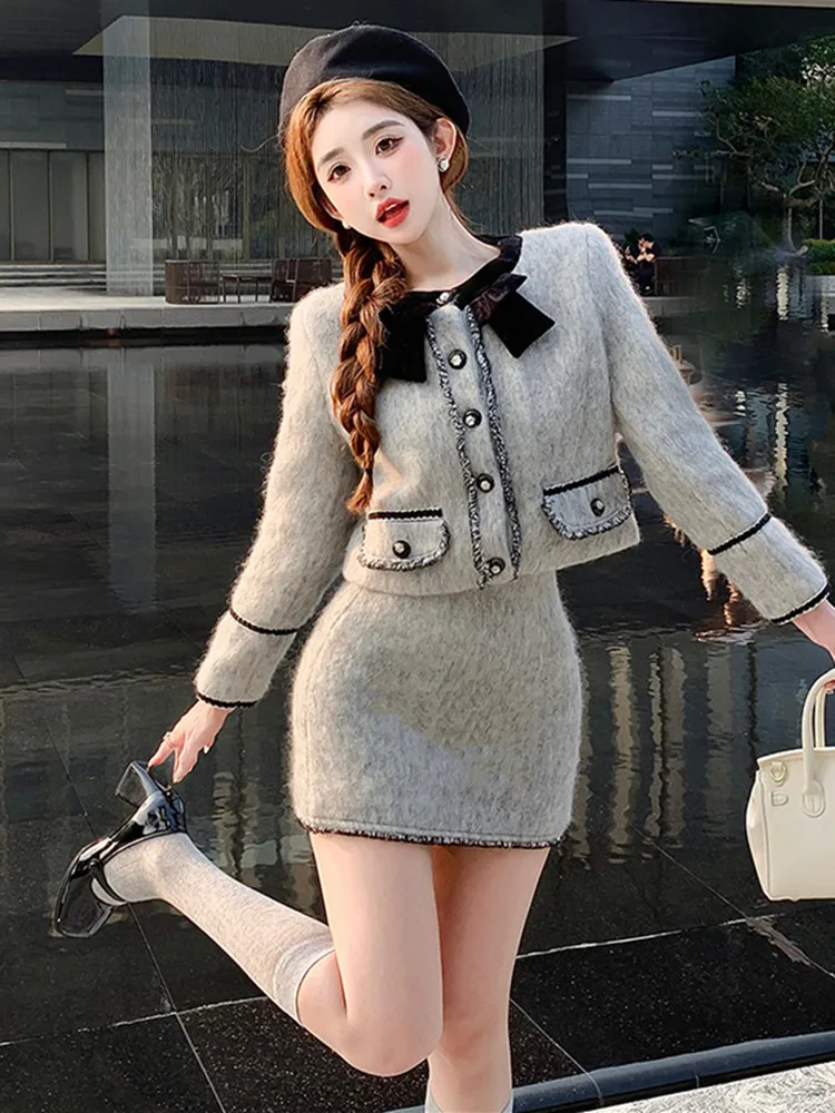 

Luxury Woolen Grey Two Piece Set for Women Velvet Patchwork Short Jacket Coat and Mini Skirt Suits Female Winter Clothes