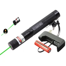 

Outdoor 5MW Green Pointing Pen Green Beam Sight 5000m 532 NM 303 Pointer with Battery and Charger, Outdoor Camping and Emergency