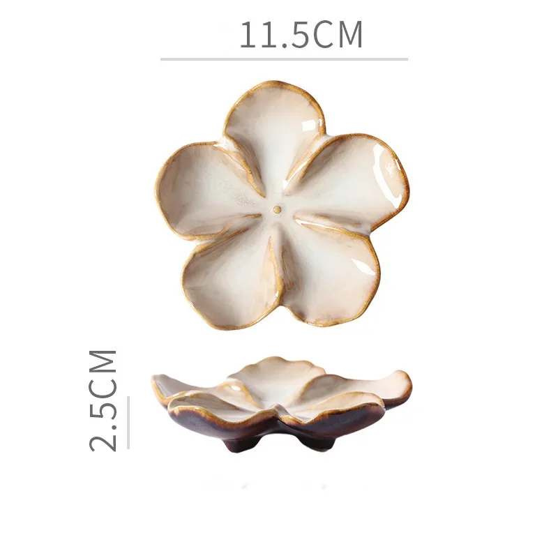 Ceramic Petal-shaped Plate Used for Seasoning and Sauces, Lightweight and Portable Suitable for Kitchen and Dining Room Use