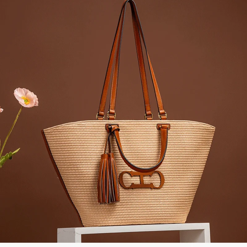 CH Premium Feeling Travel Tote Bag 6