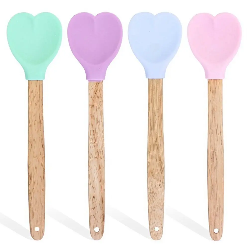 

Heat Insulation Non-Stick Kitchen Accessories with Wooden Handle Pastry Spatula Baking Stick Stirring Spoon Egg-beater